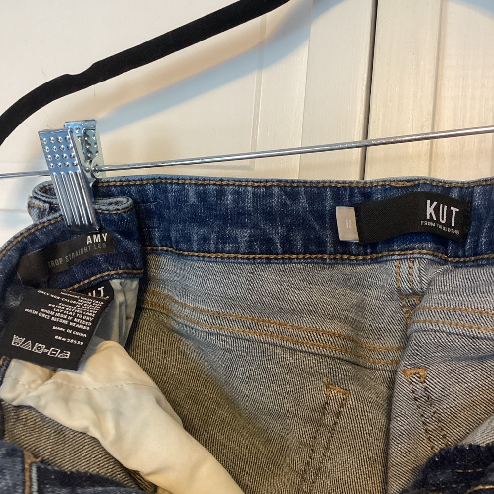 Kut from the Kluth Amy Crop Straight Leg Distressed Jeans - Picture 3 of 3